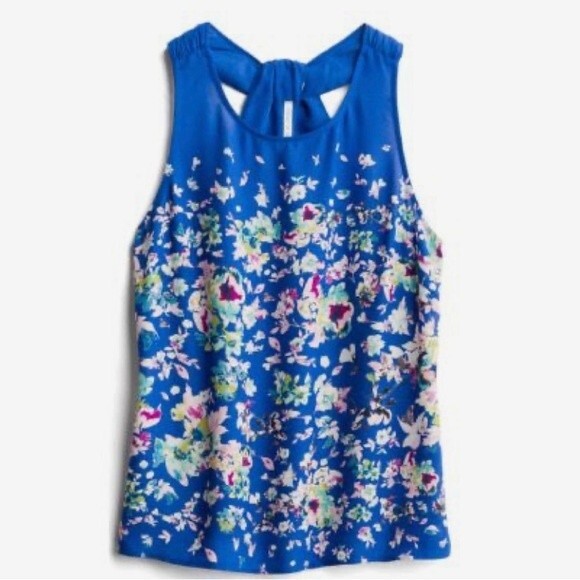 NWT Collective Concepts Edaline twisted back blue floral top size medium - Picture 1 of 6
